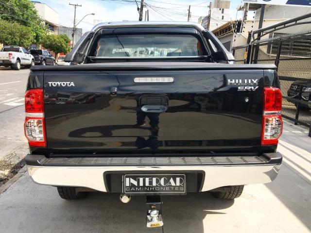 Toyota-Hilux - Foto 6