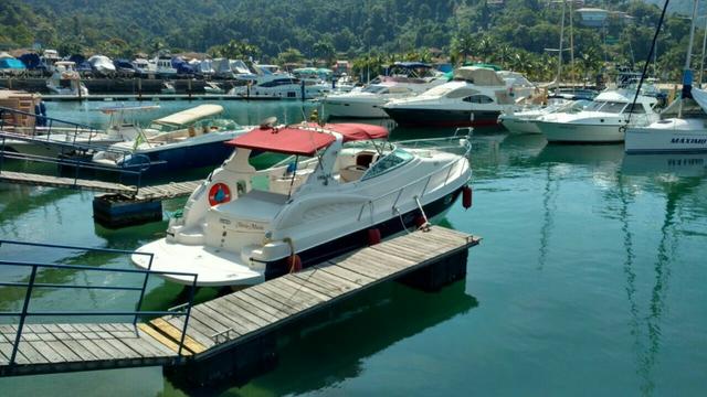 Lancha coluna 325 n Phantom cimitarra focker ventura real armada