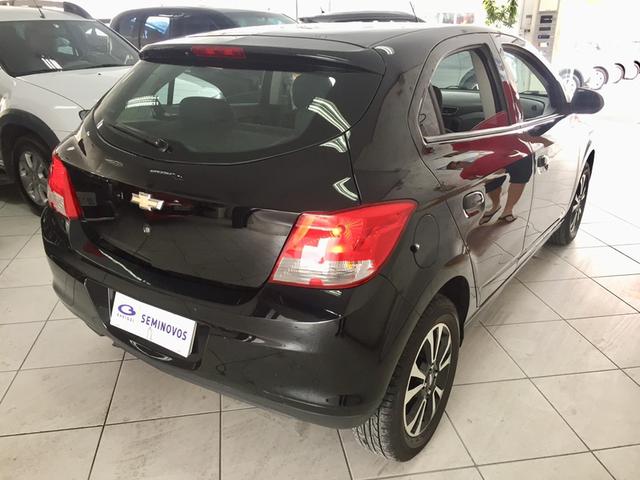 Gm Onix LTZ 1.4 MT - Financia 100% - Foto 7