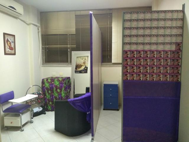 Alugo espaço para depiladora e manicure