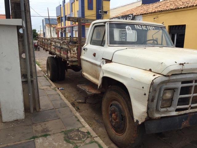 Vende-se ou troca F = 11000,ano 82 - Foto 4