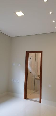 Jander Bons Negócios vende excelente casa na quadra 1 do Cabv - Foto 10