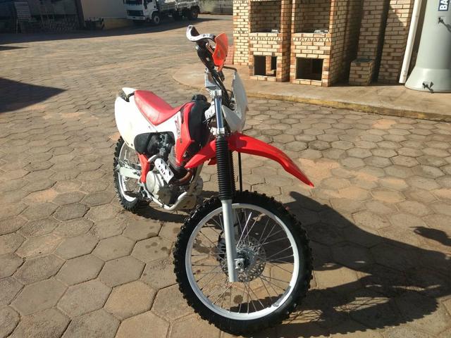 Featured image of post Moto De Trilha Crf 230 Pre o