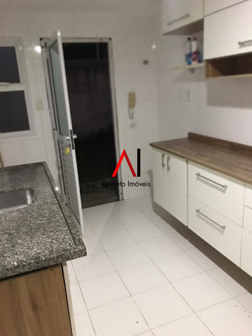 Casa 4/4 Stella Maris solta, Cond fechado, infraestrutura completa, com área, armários - Foto 14