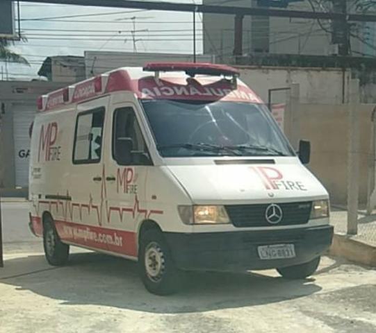 Ambulância Sprinter Básica Completa - Foto 7