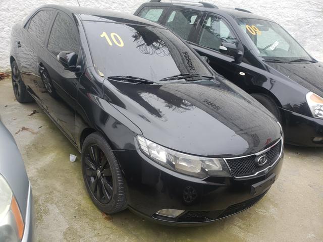 Kia Cerato 2010 ex2 preto mec completíssimo+gnv+rodas+couro+revisada+novo=0km!