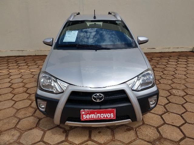 Etios hb Cross 1.5 - Foto 2