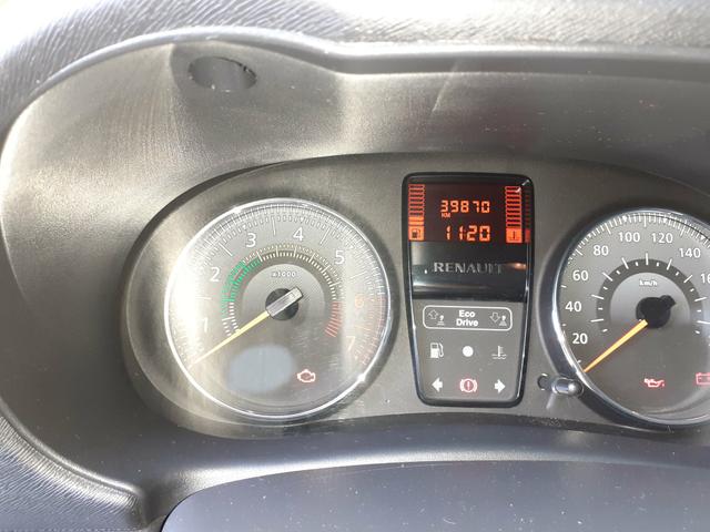 Vendo esse Clio pouco rodado - Foto 7
