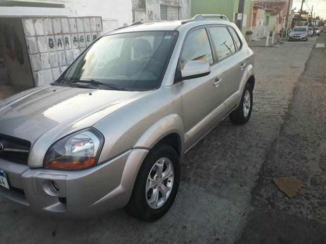 Tucson da hyundai 2010 bem conservada