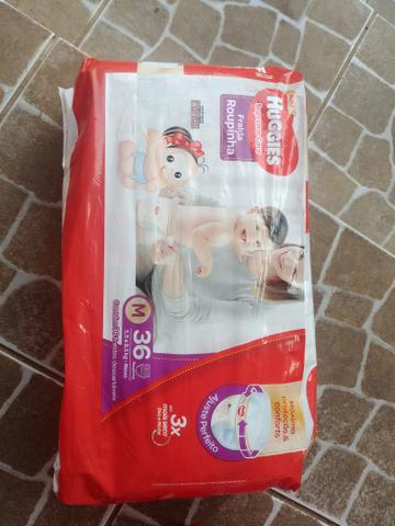 180 Fraldas Huggies tamanho M