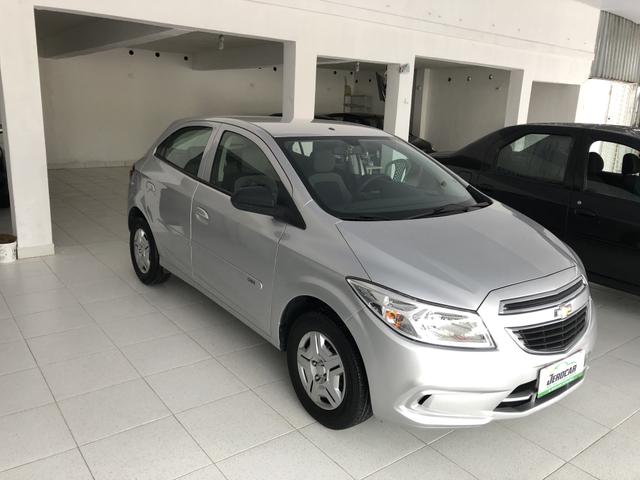 Onix 1.0 LT 2016 com 22 mil km - Foto 4