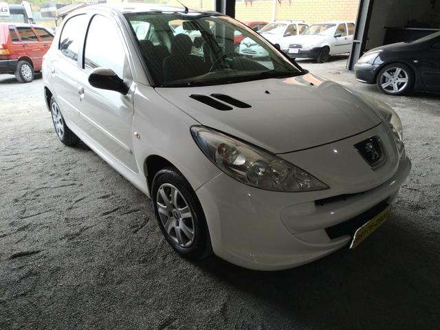 Peugeot 207 Xr 1.4 Branco Completo - Foto 9