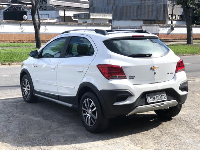 Chevrolet Onix 1.4 Activ 2017 Manual - Foto 5