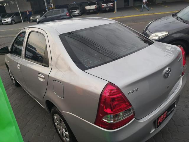Toyota Etios Sedan XLS 1.5 (Flex) - Foto 6