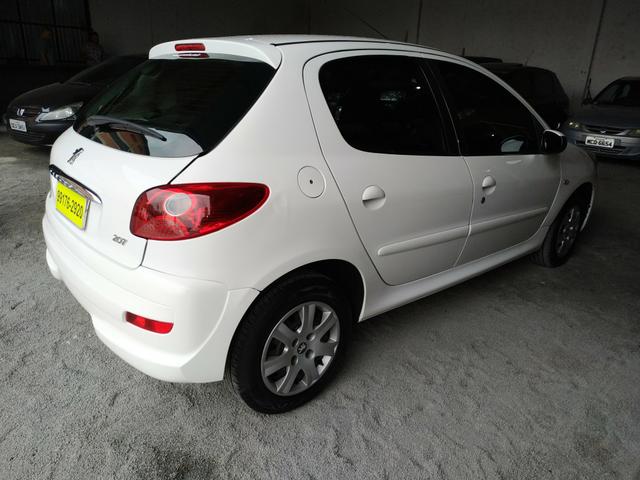Peugeot 207 Xr 1.4 Branco Completo - Foto 10