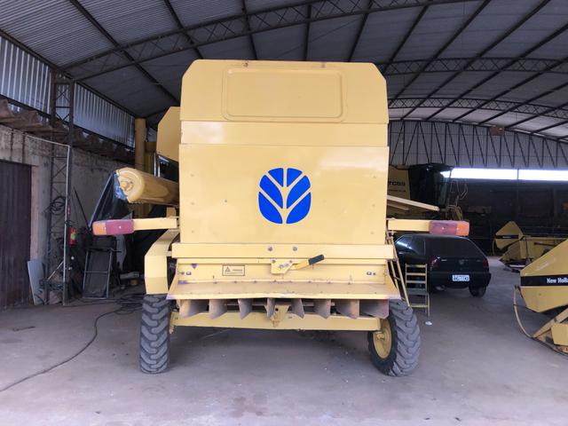 Colheitadeira new holland TC 57 - Foto 2