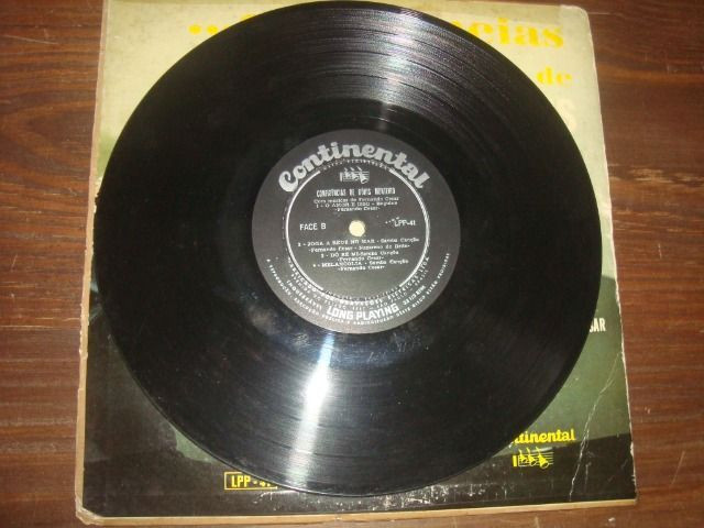Dóris Monteiro, Confidências, Fernando Cesar, Vinil 10 pol 33 rpm, usado excelente - Foto 3