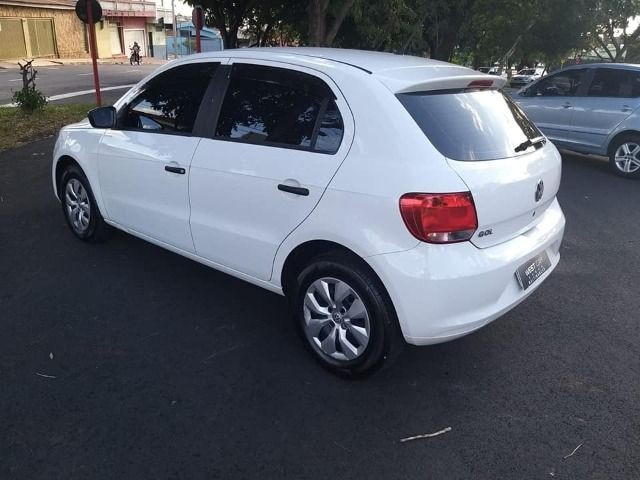 Gol G6 (novo) / Volkswagen / 1.0 / Flex / 04 Portas / Manual / 2015 - Foto 6