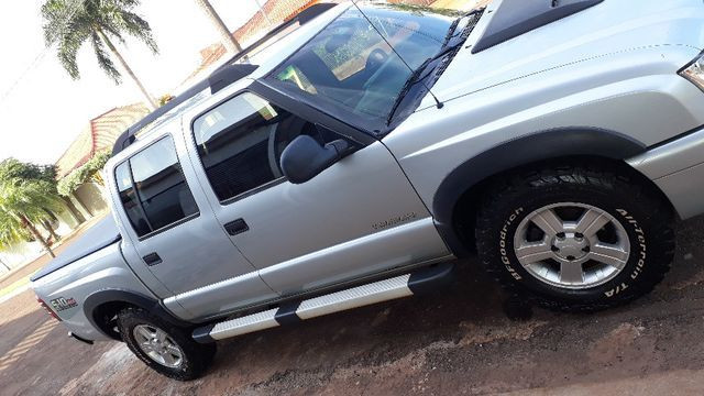 S10 Tornado 4x4 - Foto 8