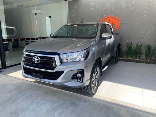 Hilux SRV Estado de 0KM - Foto 6