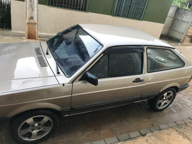 Volkswagen gol GL motor 1.8 cor bege ano 1991 muito conservado. - Foto 2