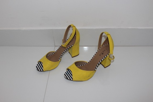 Sapatos, Sandálias, Scarpin, Tamancos e outros Calçados Feminino  - Foto 6