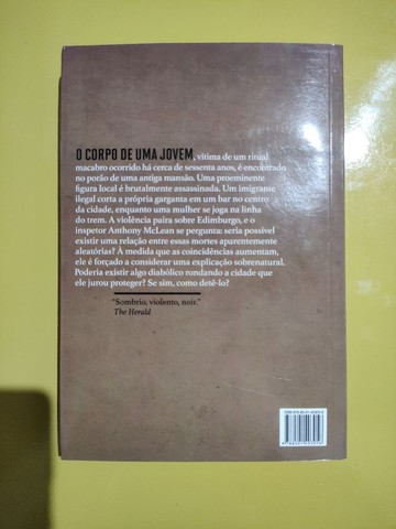 Em nome do mal. Suspense. Novo. Com brinde  - Foto 3