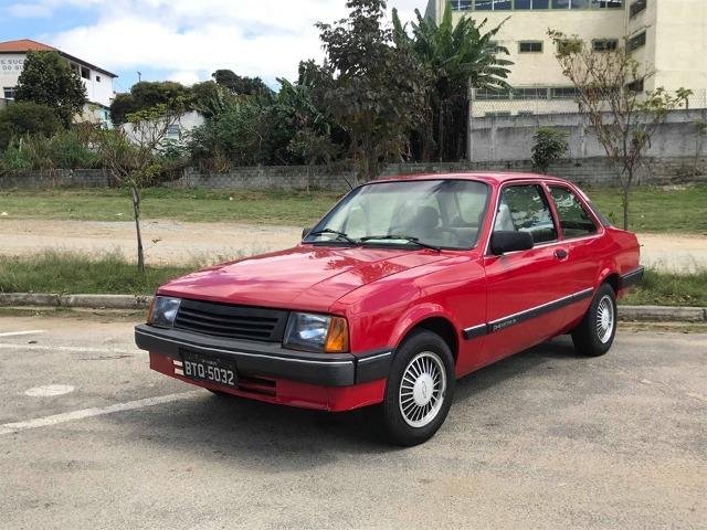 Chevette SL placa preta1988