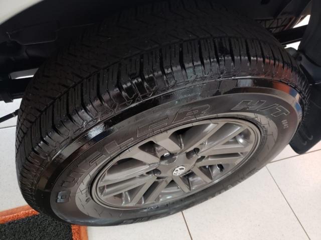 TOYOTA HILUX CD SRV 4X4 2.8 TDI DIESEL AUT. - Foto 18