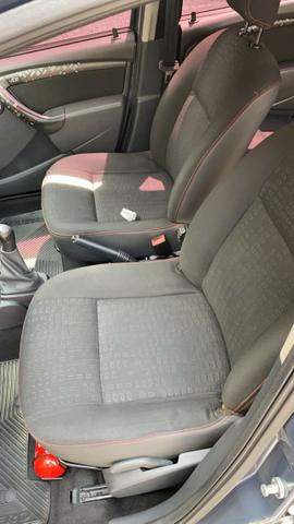 Sandero Vibe Hi-Flex 1.6 8V 5p