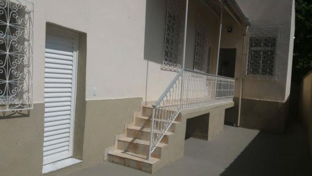 Alugo casa reformada no Engenho Novo, sala, 03(três) quartos e dependências - Foto 2