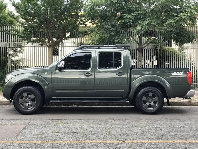 NISSAN FRONTIER LE 4x4 aut Diesel - Foto 13