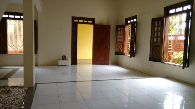 Aluguel residencial/comercial ótima localização - Foto 5