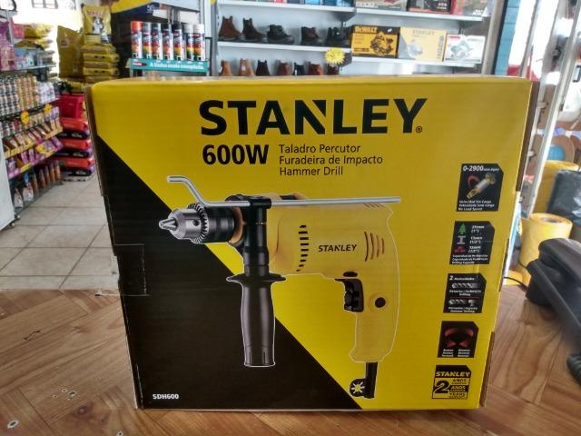 Furadeira parafusadeira stanley 600w R$175,00 a vista novo sem uso com garantia - Foto 3