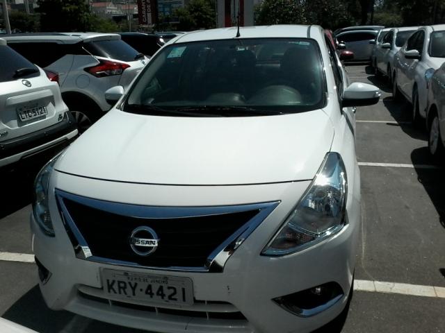 Nissan VERSA 16SL CVT 4P