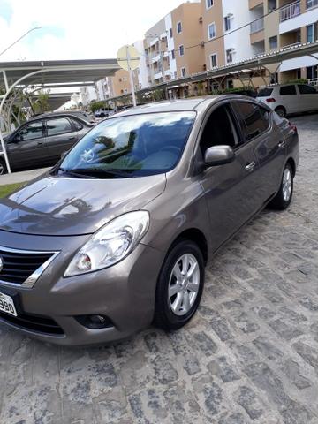 Versa 1.6 SL - Foto 2