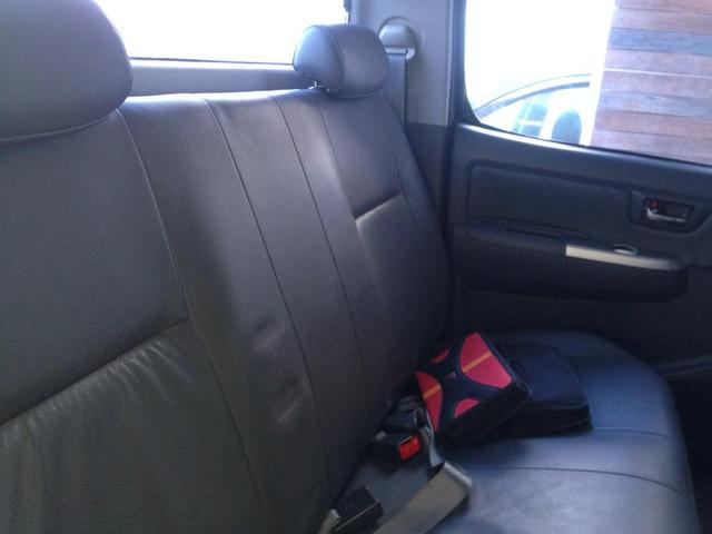VENDO HILUX SRV 4x4 3.0 2013 Diesel - Foto 4