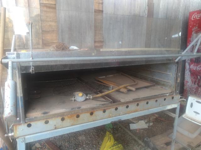 Forno de pizza de pedra