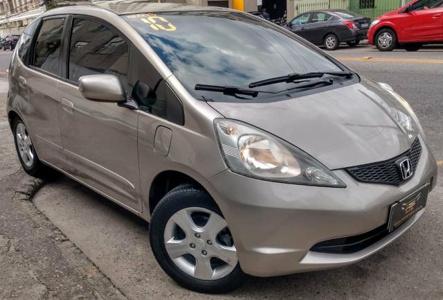 Honda fit 25900 entrada 8mil parcelas de 449 entrada 6mil parcelas de 669 - Foto 7