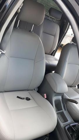 Vendo ou troco hilux em sw4 - Foto 2