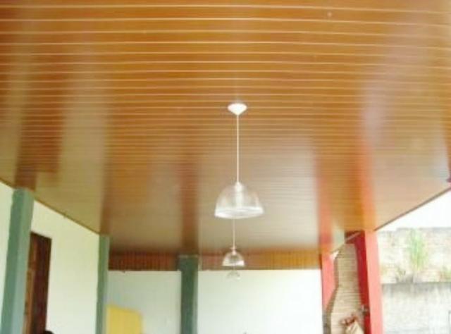 Forro de PVC 20cm - Branco/ Marfim / Jacarandá - Foto 3