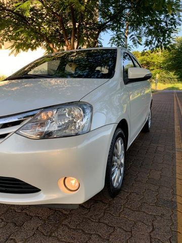 Etios 1.5 XLS - Foto 3