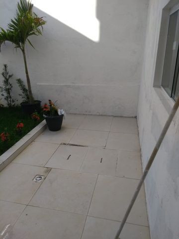 CA Alugo casa com 2/4 com grande espaço externo de jardim e quintal em piatã !! - Foto 5