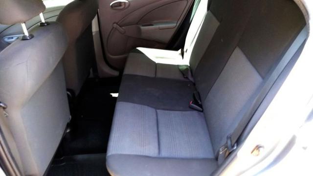 Toyota Etios 1.5 Sedan 2013 Flex Conservado IPVA e Licenciamento 2020 Pagos - Foto 7