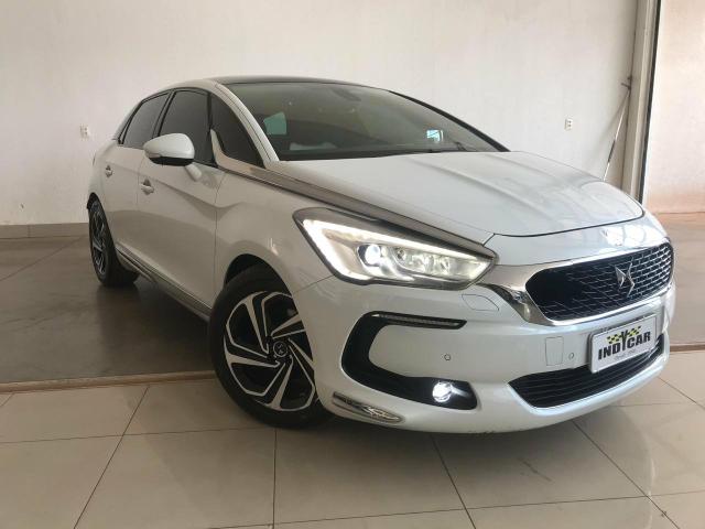 DS5 CITROEN - Otima opção para quem deseja conforto e luxo juntos