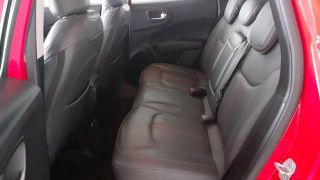 Fiat Toro Freedom Diesel 4×4 2018/2019 - Foto 15