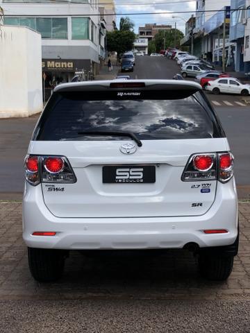 Hilux Sw4 2.7 Flex 4x2 2014 - Foto 7