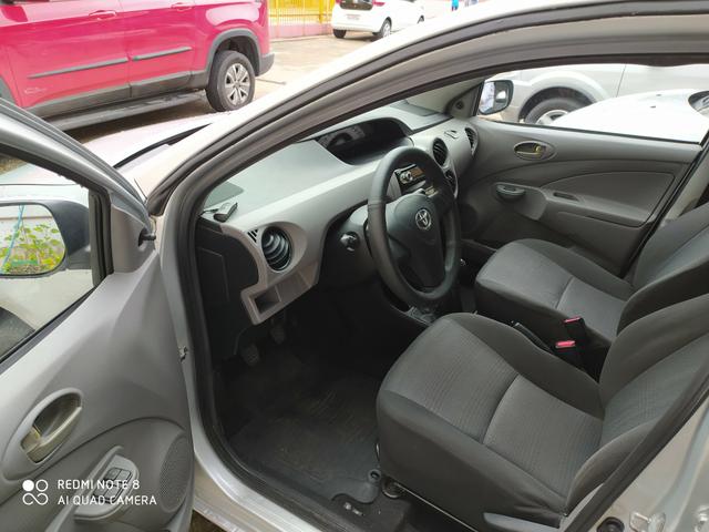 Etios sedan 1.5 x - Foto 5