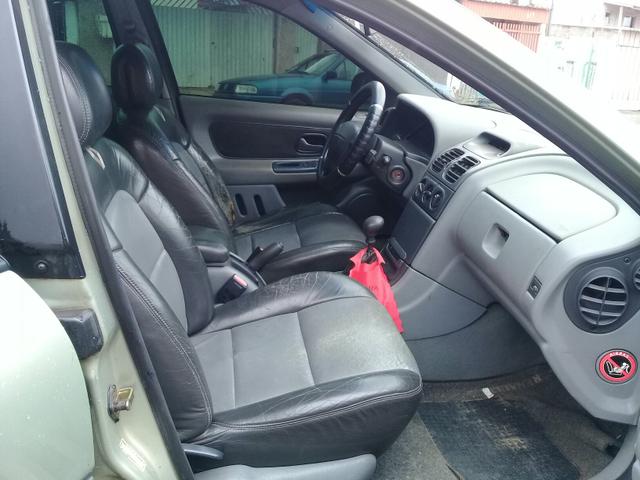 Vende se um carro - Foto 3