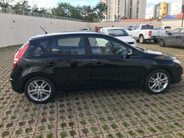 Vendo Hyundai I30 2010/2011 manual (Não tem Teto solar) - Foto 6